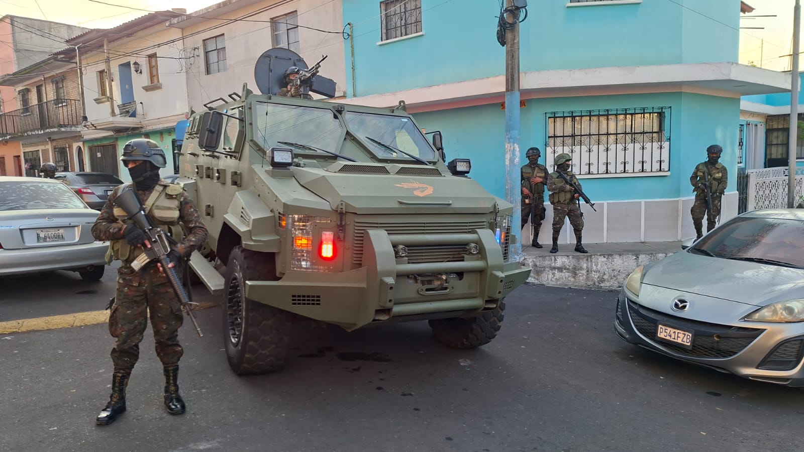 Fuerte operativo en busca de extorsionistas en Bar