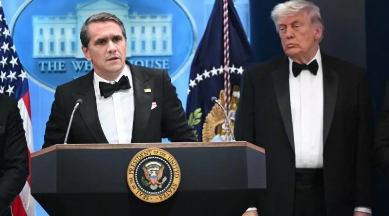 Trump propone al Senado confirmar en el cargo al Fiscal Gene