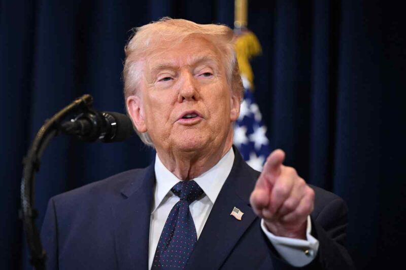 Donald Trump asegura que el diálogo con Irán sigue en marcha