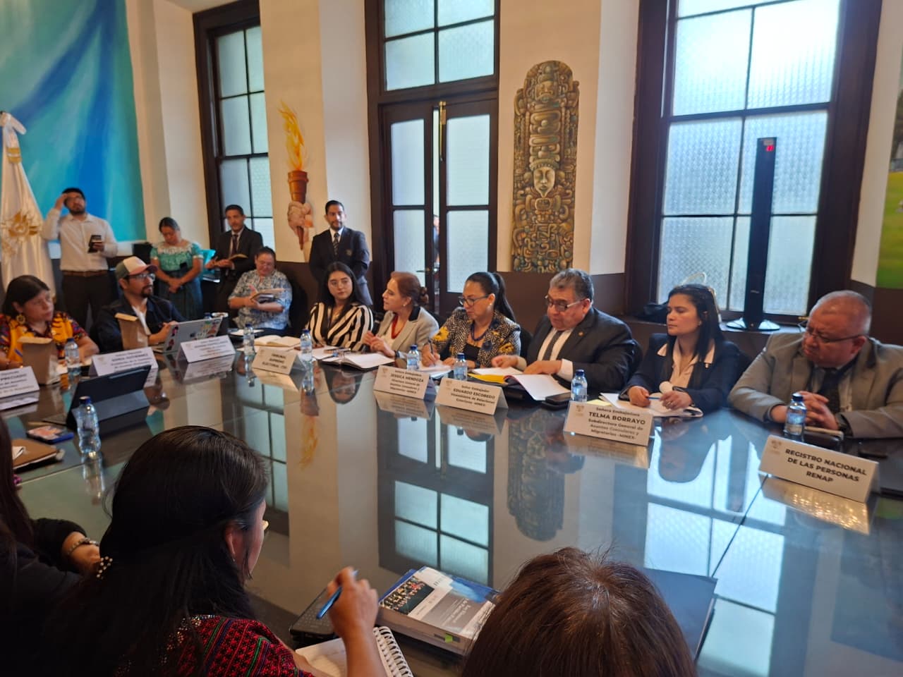 Voto en el extranjero: Minex busca ampliar centros de votaci