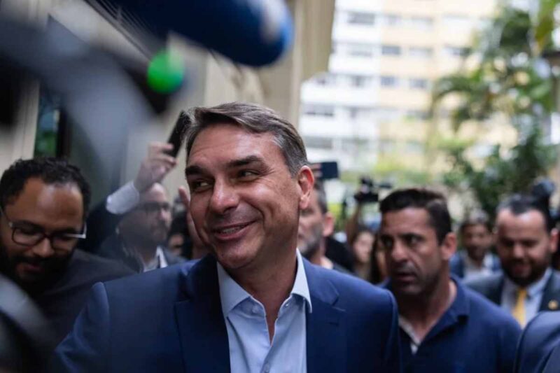 Tras conocer el resultado, el senador no reconoció su derrota y pidió “la anulación de los comicios”.